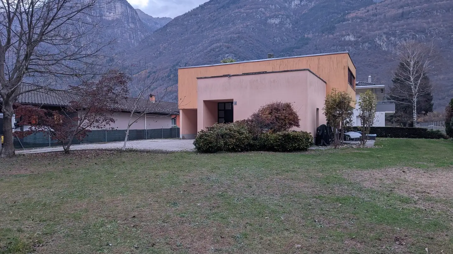 Maison individuelle à louer - Via Cantonale 122, 6527 Lodrino