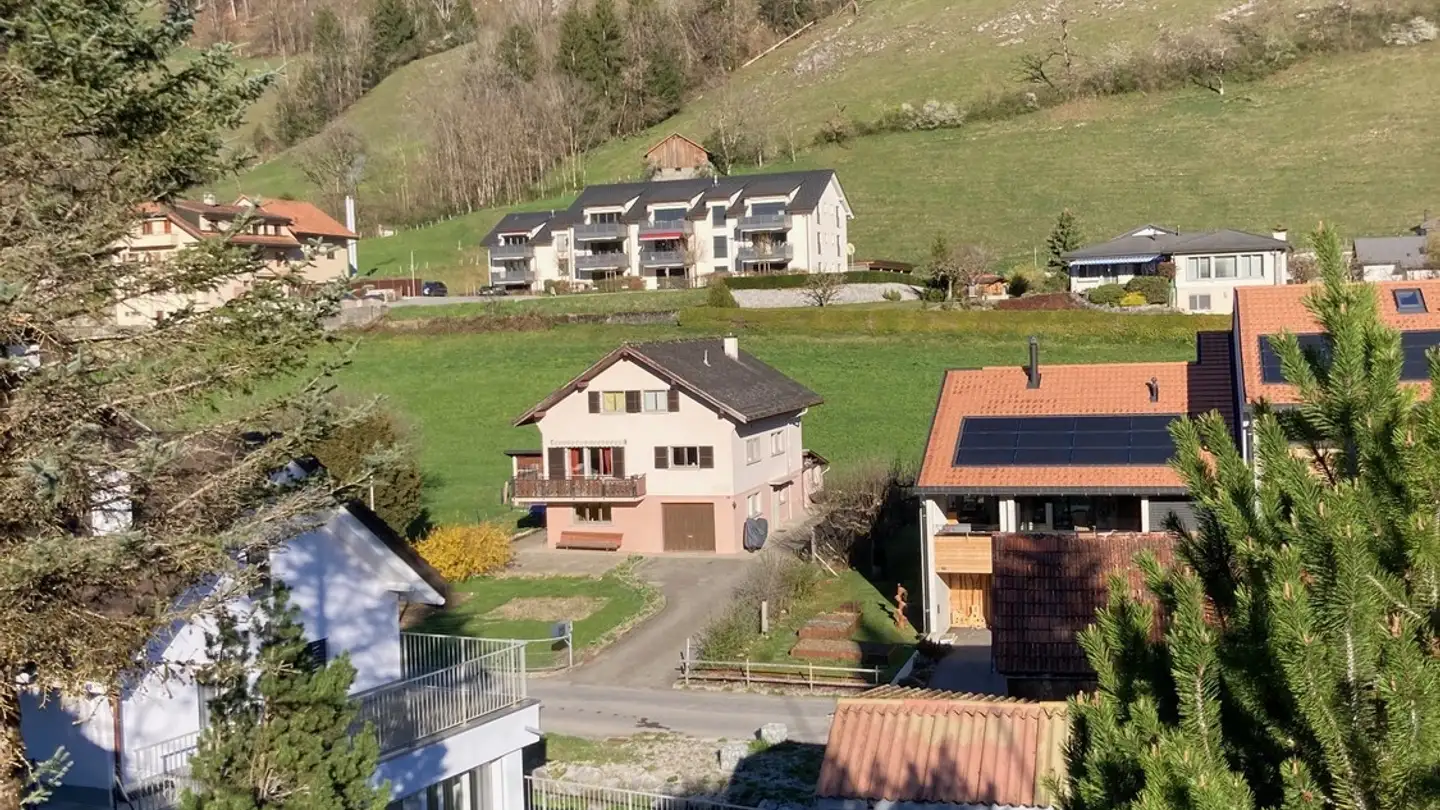 Apartment for rent - 1669 Neirivue - Photo 3