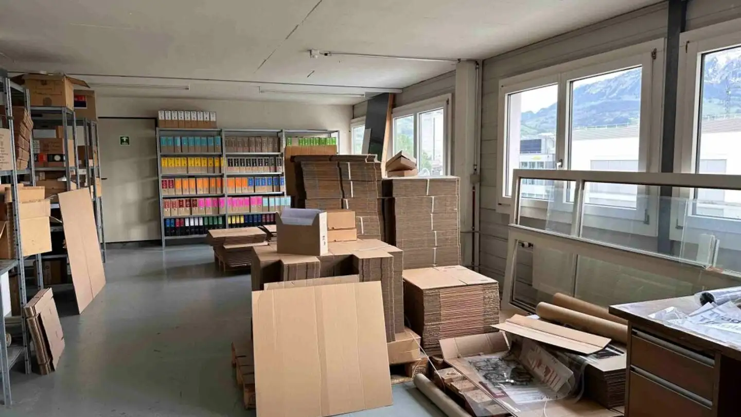 Commercial à louer - Gewerbestrasse 12a, 9470 Buchs SG - Photo 2