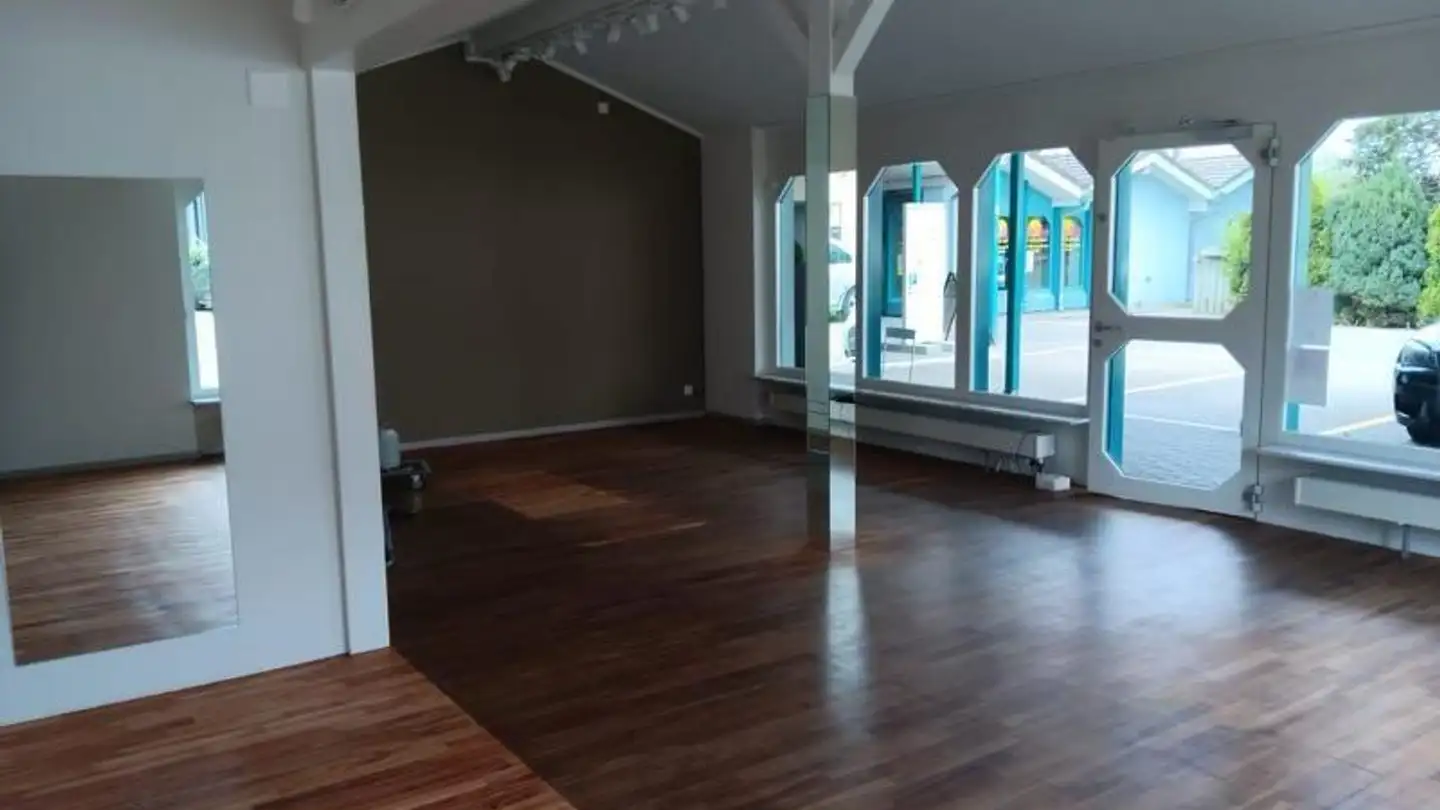 Commerciale in affitto - Dorfstrasse 75, 8424 Embrach - Foto 4