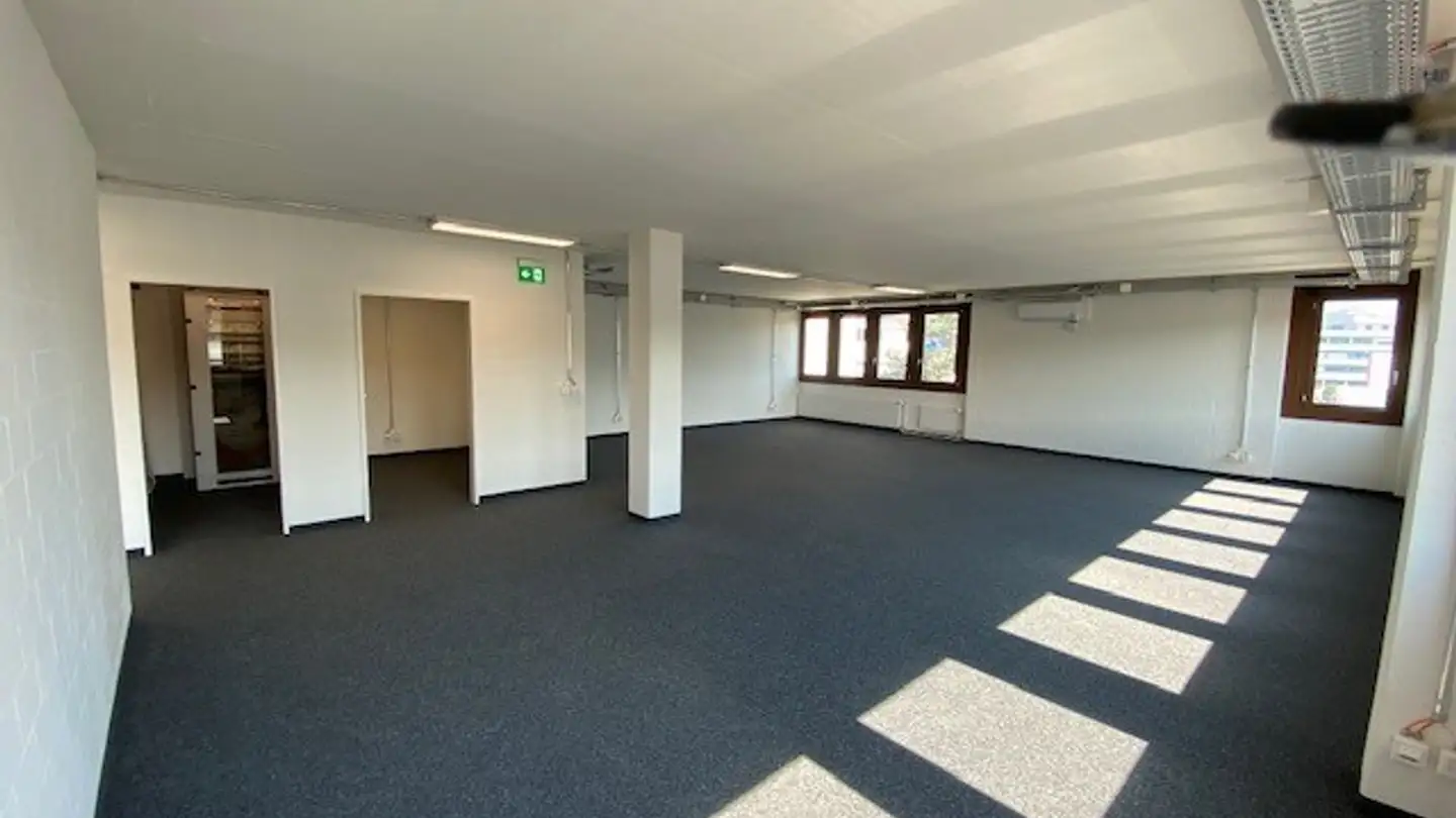 Office space for rent - Brandholzweg 2, 8304 Wallisellen - Photo 2