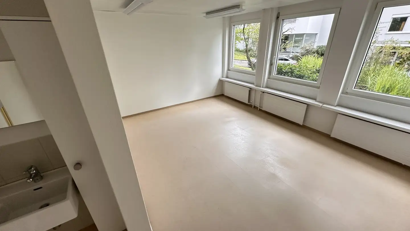 Commercial à louer - Geissacher 8, 8126 Zumikon - Photo 3