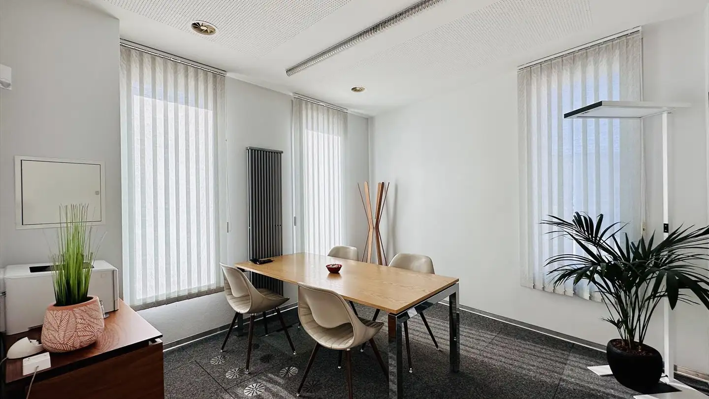 Commerciale in affitto - Place De La Gare 7, 3960 Sierre - Photo 4