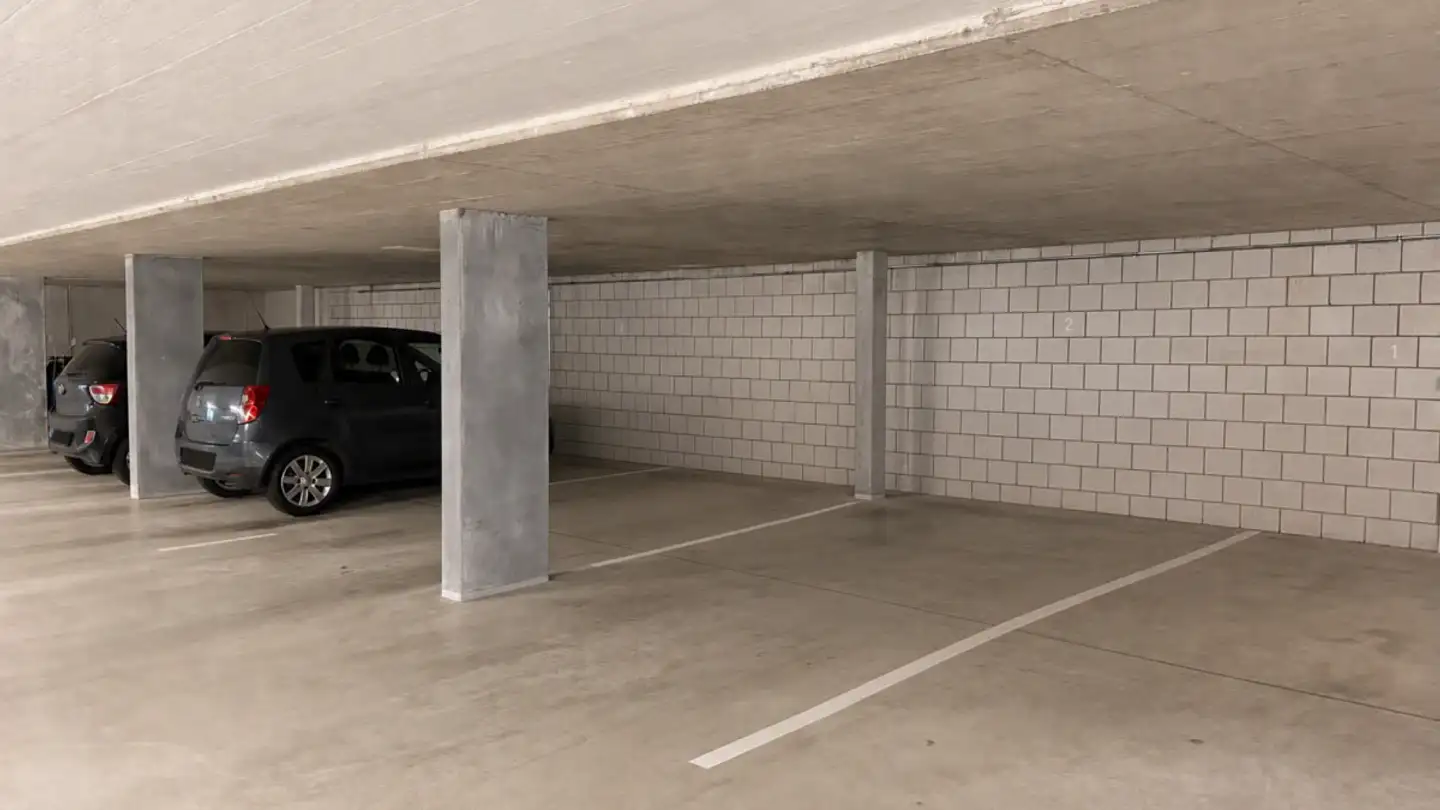 Tiefgaragenstellplatz mieten - Gartenstrasse 24, 5032 Aarau Rohr