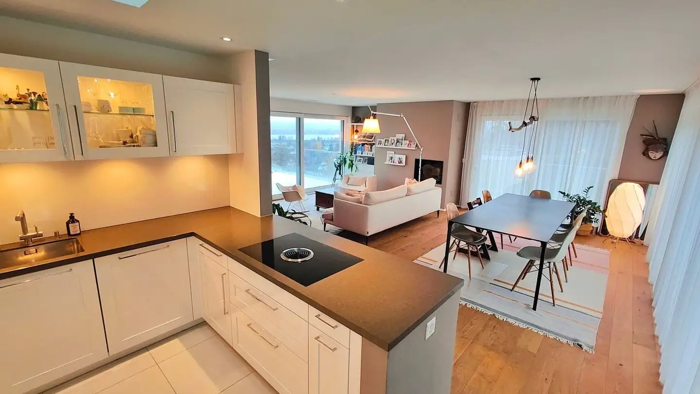 Attique à louer - Oberdorfstrasse 18, 8117 Fällanden - Photo 4