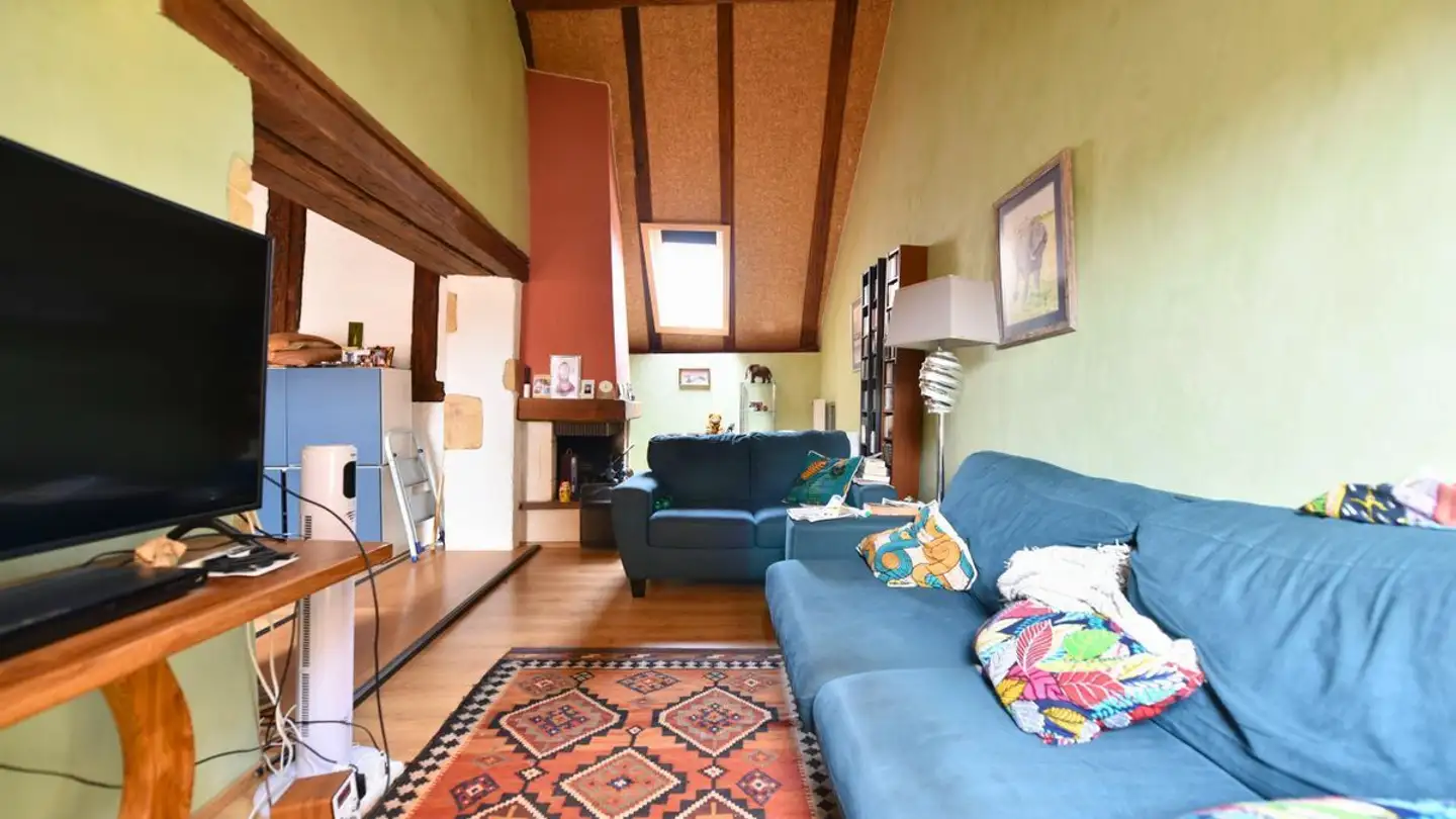 Stepped house for sale - 2088 Cressier NE - Photo 4