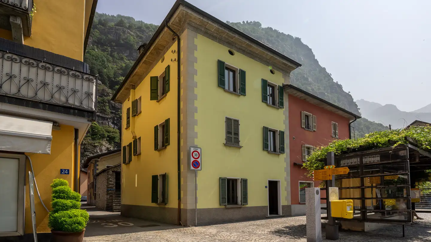 Casa bifamiliare in vendita - 6742 Pollegio