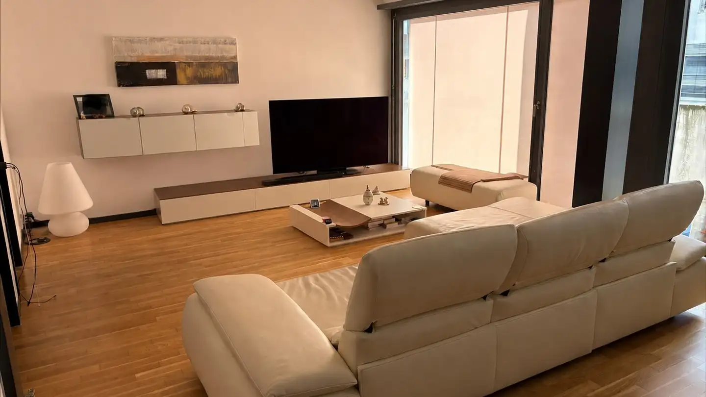 Wohnung mieten - 8047 Zürich