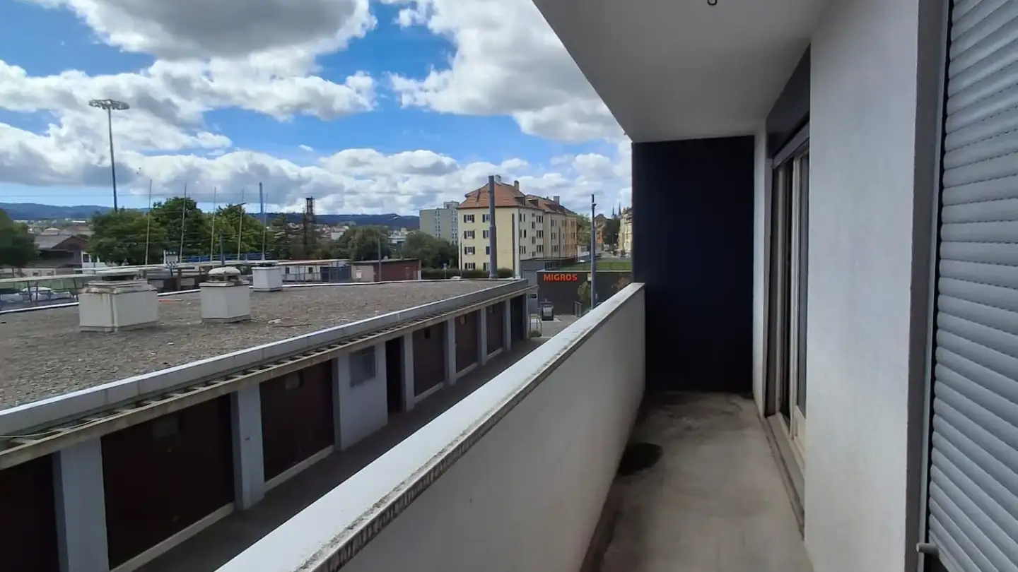 Apartment for rent - Rue De La Charrière 73, 2300 La Chaux-de-Fonds - Photo 2