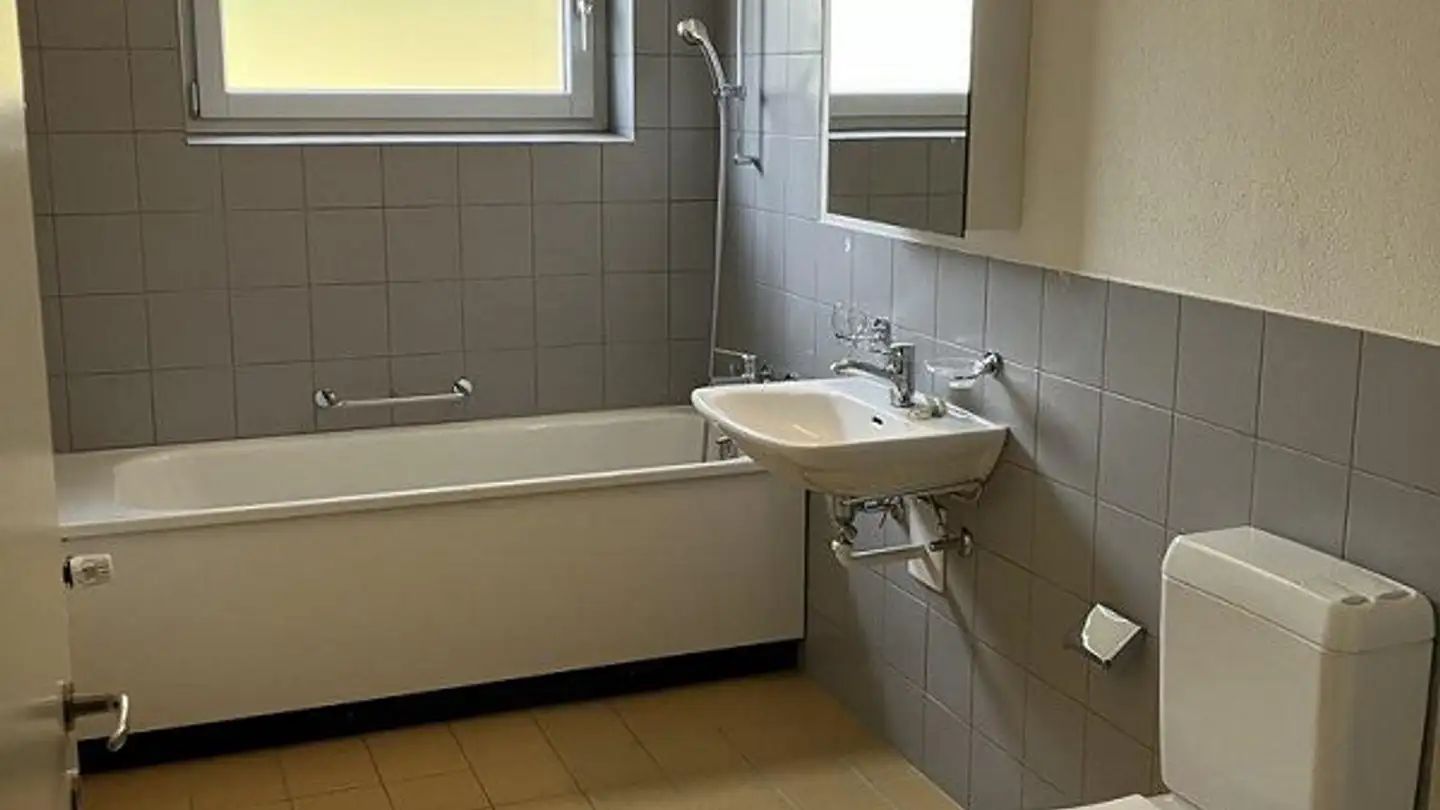 Wohnung mieten - Ifangstrasse 2, 8604 Volketswil - Foto 3
