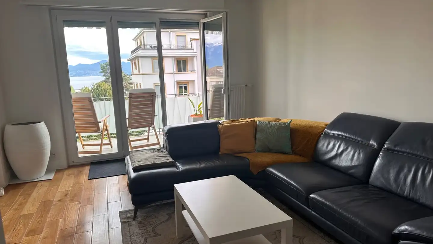 Appartement à louer - Avenue Charles Ferdinand Ramuz, 1009 Pully - Photo 2