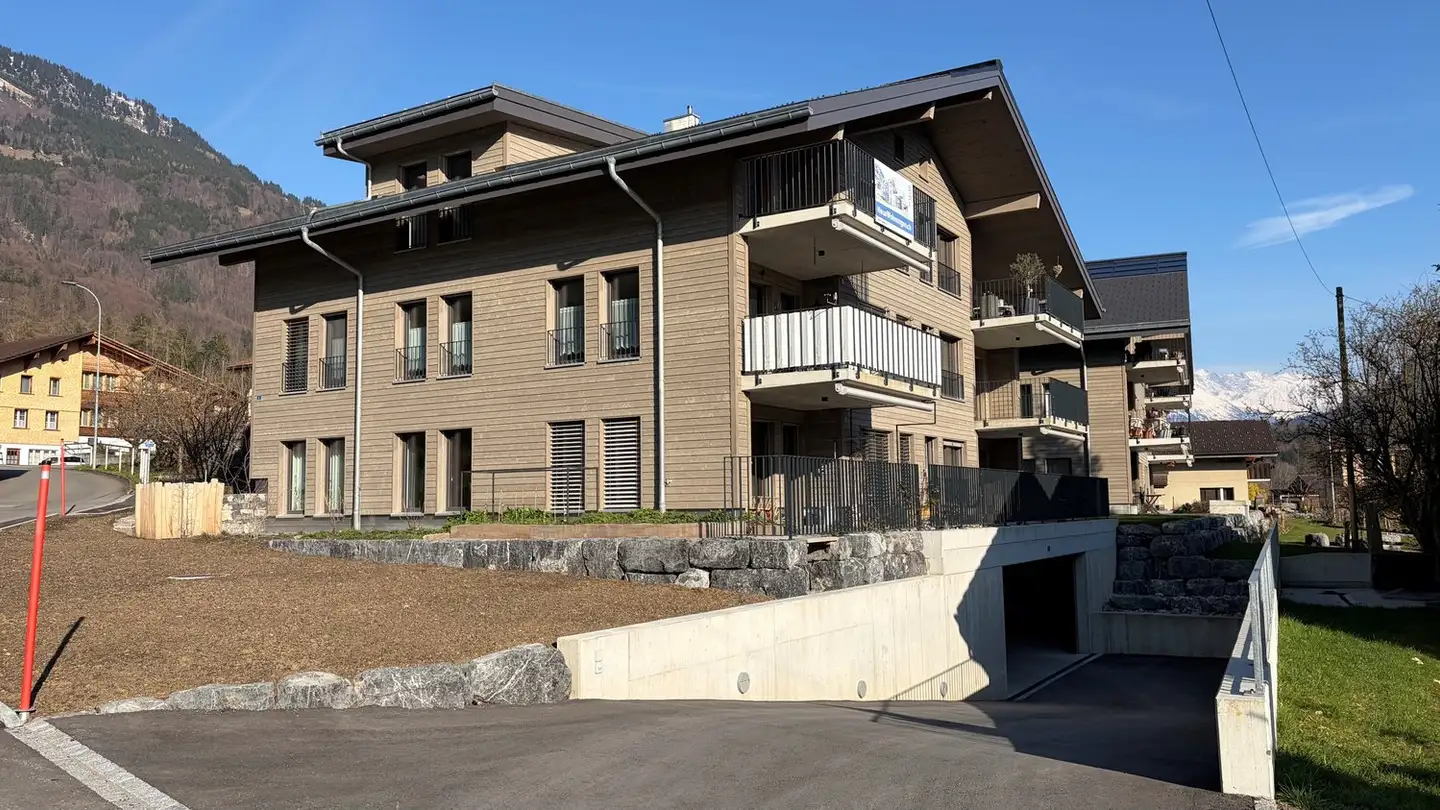 Attic flat for sale - Vordergasse 6, 3858 Hofstetten b. Brienz - Photo 4