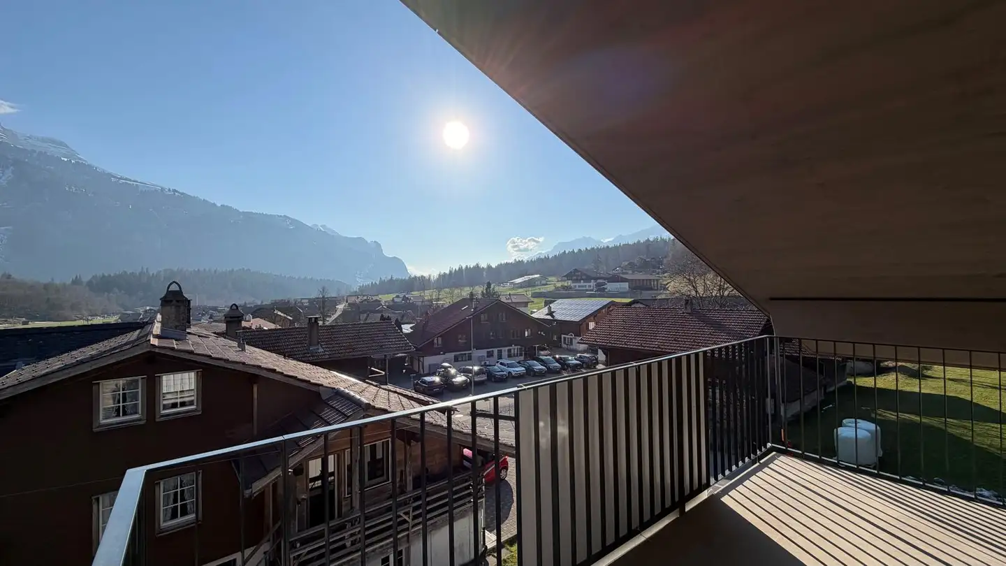 Attic flat for sale - Vordergasse 6, 3858 Hofstetten b. Brienz - Photo 2