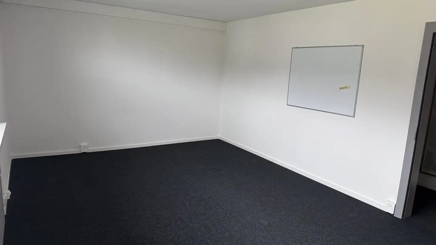 Commercial for rent - Aadorferstrasse 30, 8353 Elgg - Photo 3