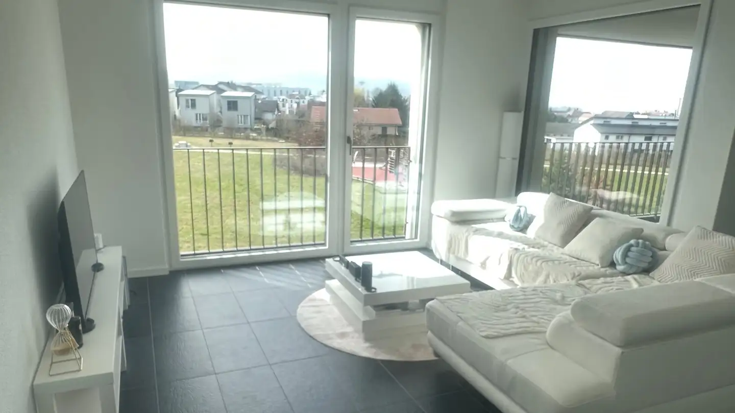 Appartamento in affitto - Champ-De-Lune 53, 1470 Estavayer-le-Lac - Foto 2