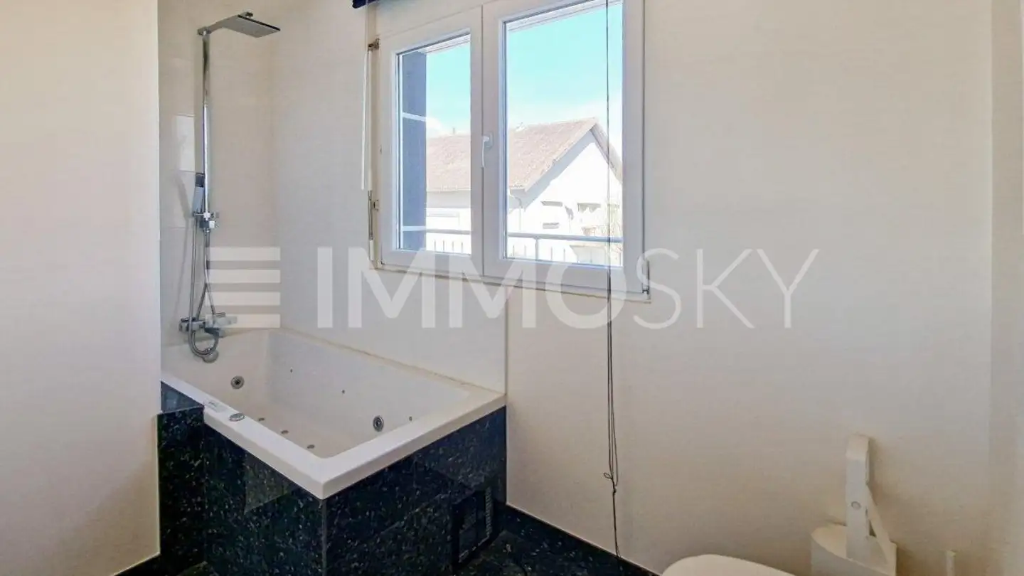 Office space for sale - 1, 1166 Perroy - Photo 4