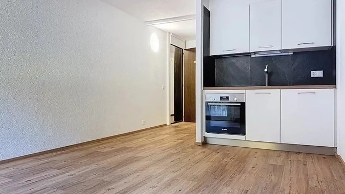 Wohnung mieten - Rue De Lhassa 2, 3963 Aminona - Foto 3