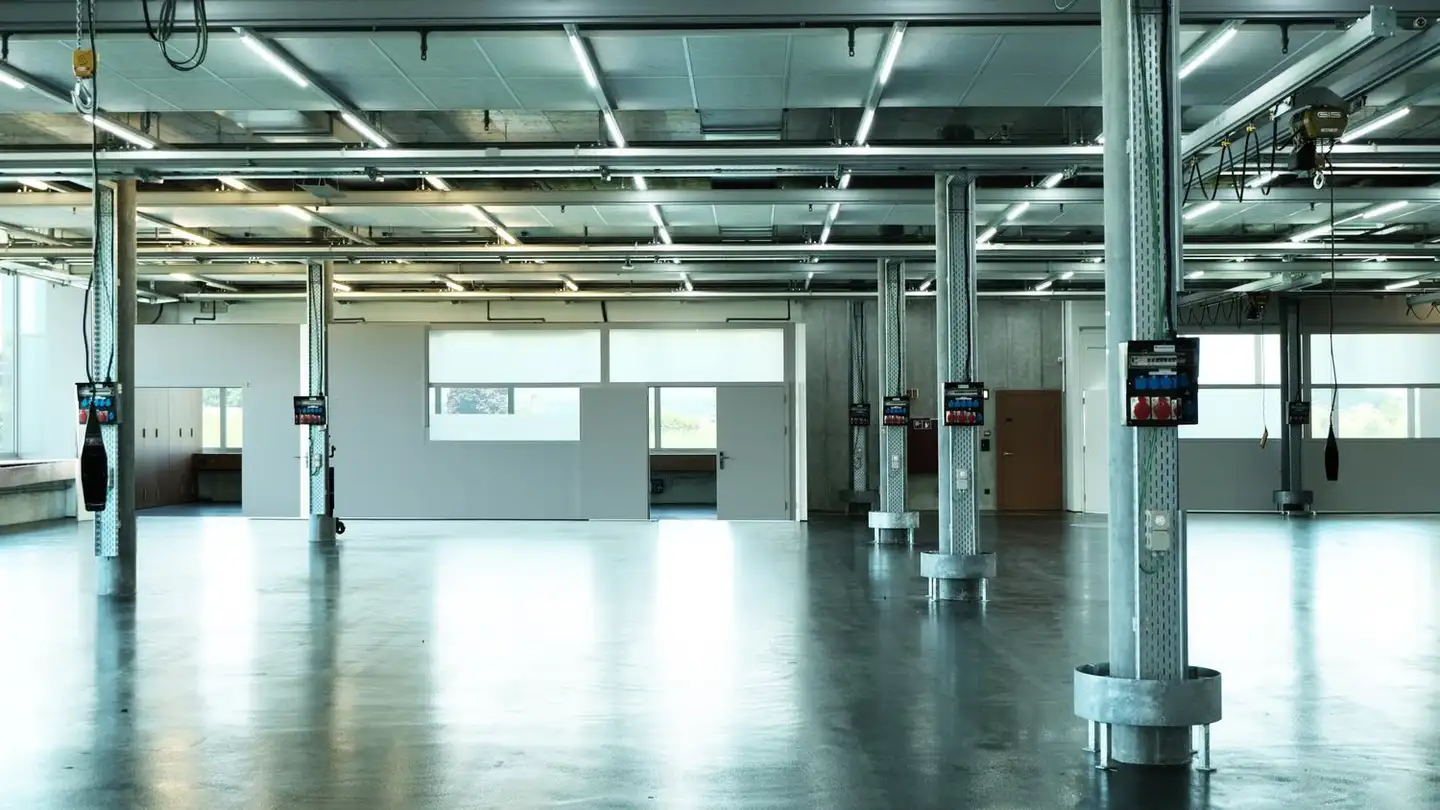 Industrial property for rent - 6343 Rotkreuz - Photo 3