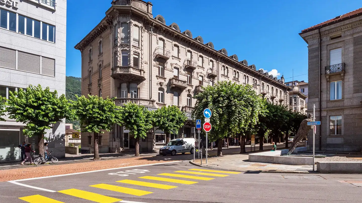 Bureau à louer - Viale Stazione 21, 6500 Bellinzona