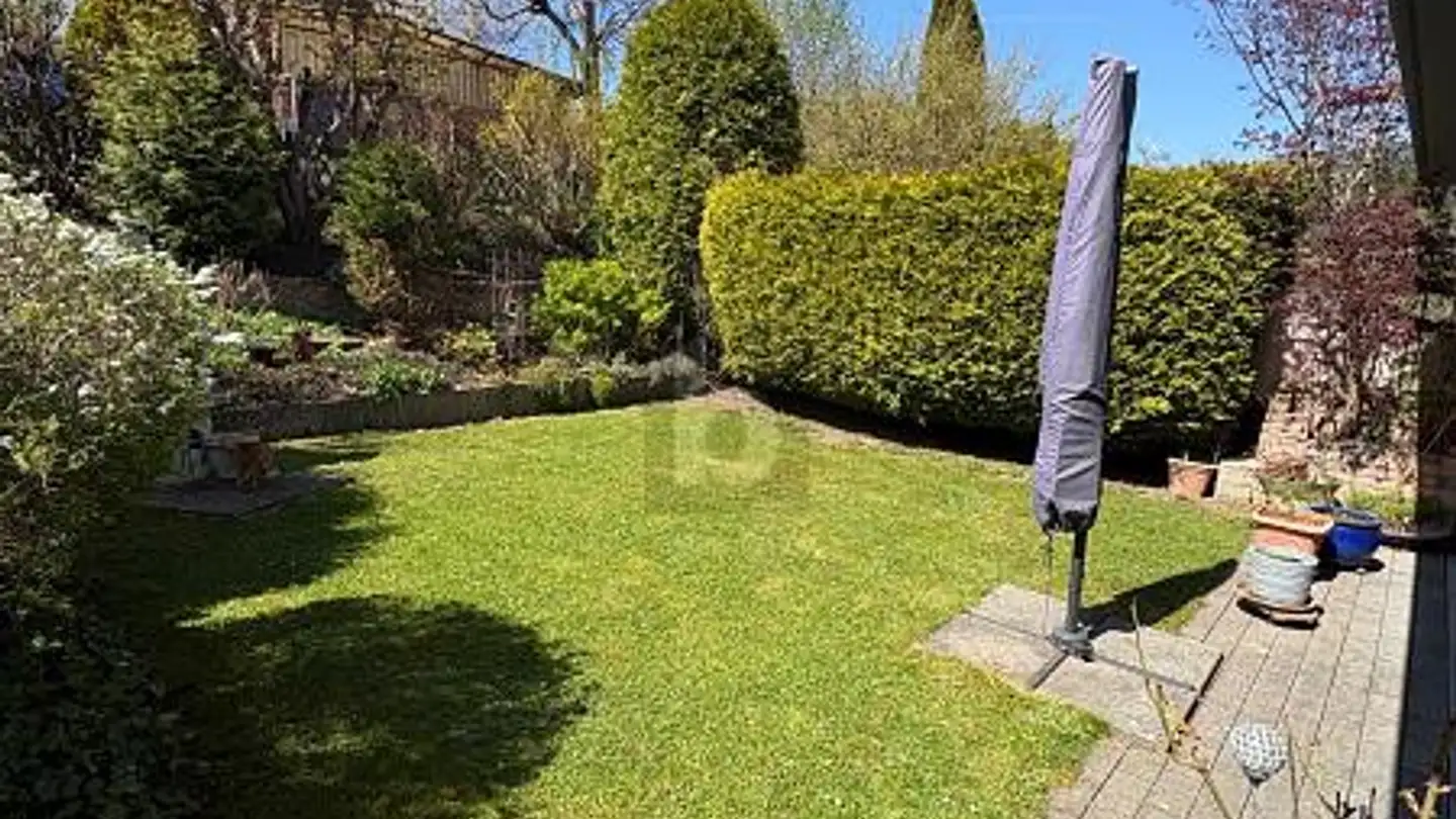 Stepped house for sale - 2732 Reconvilier