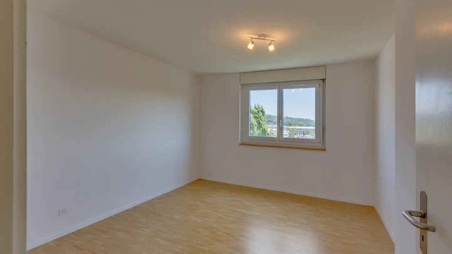 Apartment for rent - Rue Scholl / Scholl-Strasse, 2504 Biel/Bienne - Photo 4