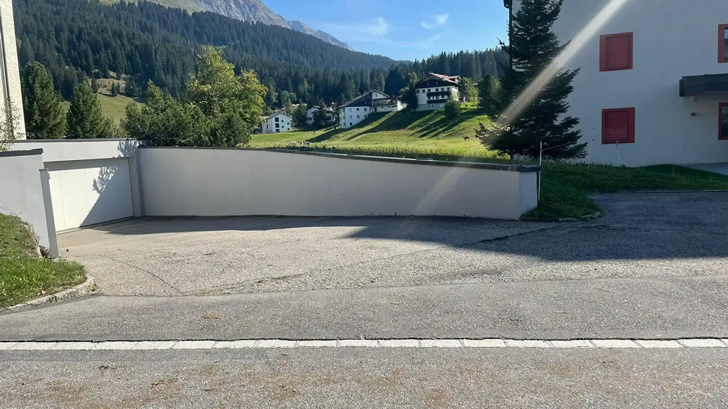 Underground parking space for sale - Oberbergstrasse 14, 7076 Parpan