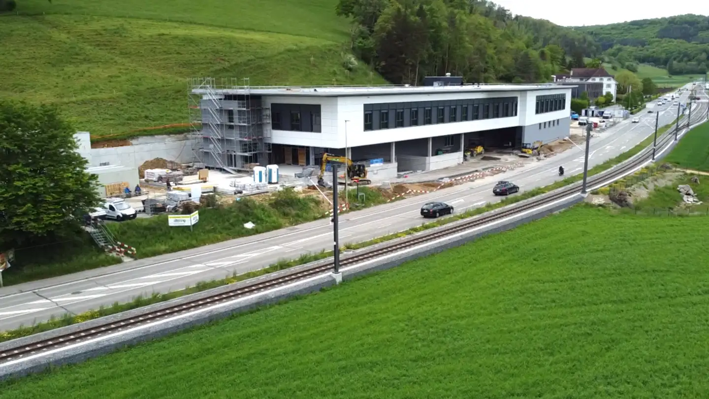 Spazio ufficio in affitto - Kantonsstrasse 7, 4416 Bubendorf