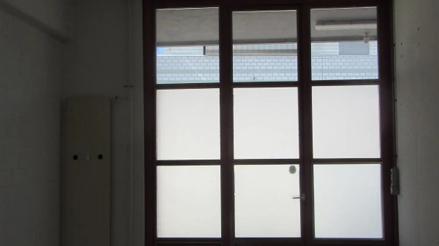 Commercial for rent - Rünenbergerstrasse 44, 4460 Gelterkinden - Photo 2
