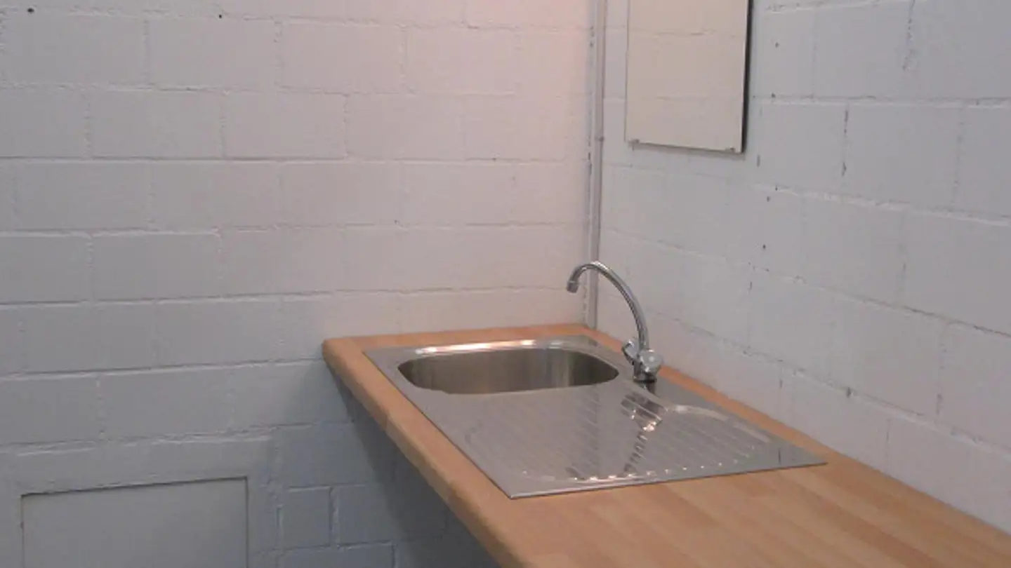 Commercial for rent - Rünenbergerstrasse 44, 4460 Gelterkinden - Photo 3