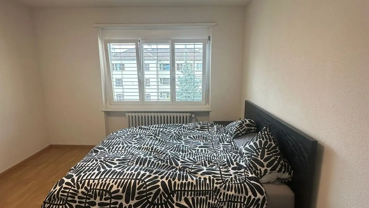 Chambre à louer - Badenerstrasse 582, 8048 Zürich