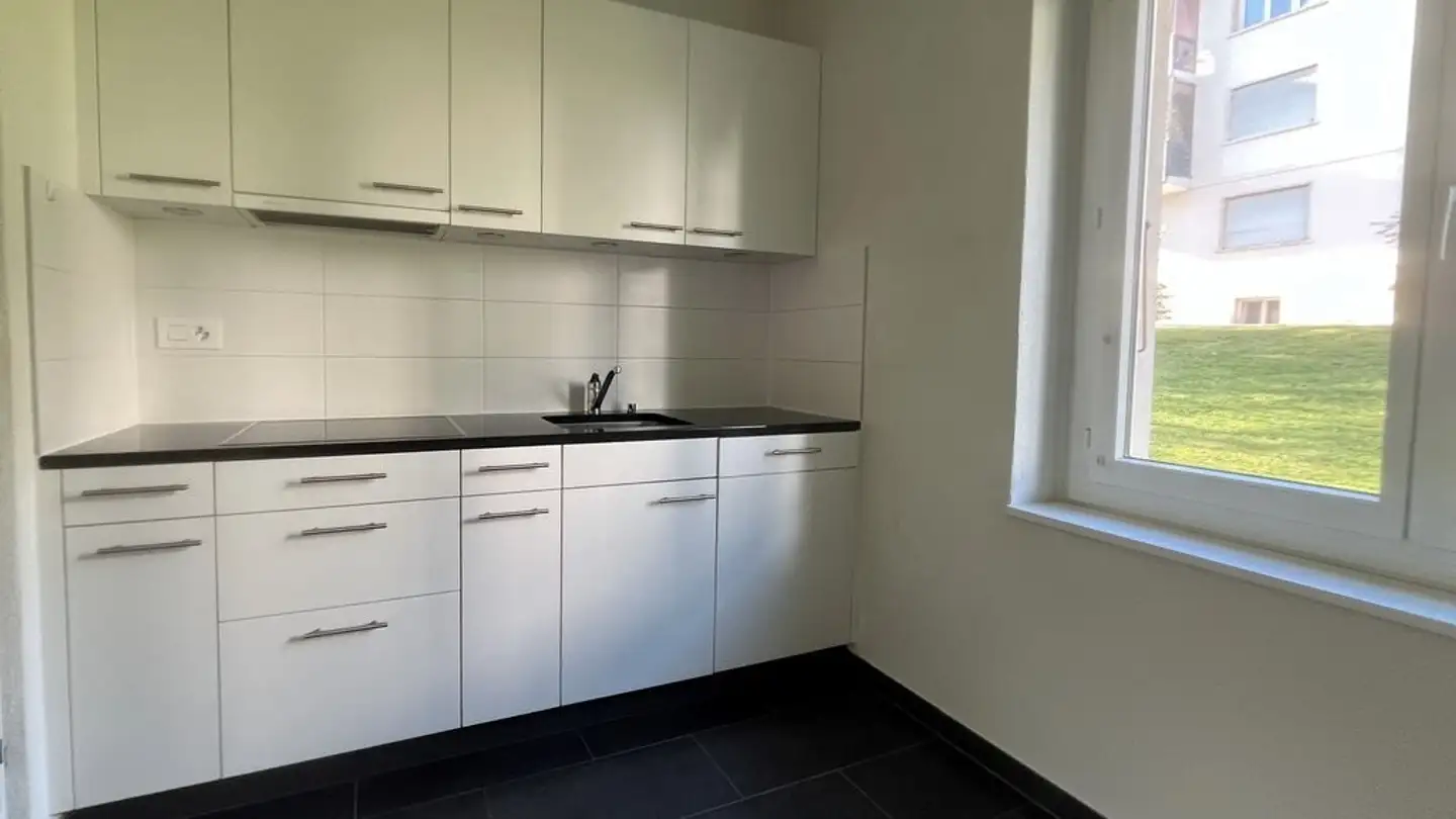 Apartment for rent - Rue Paul-Charmillot 57, 2610 St-Imier - Photo 2