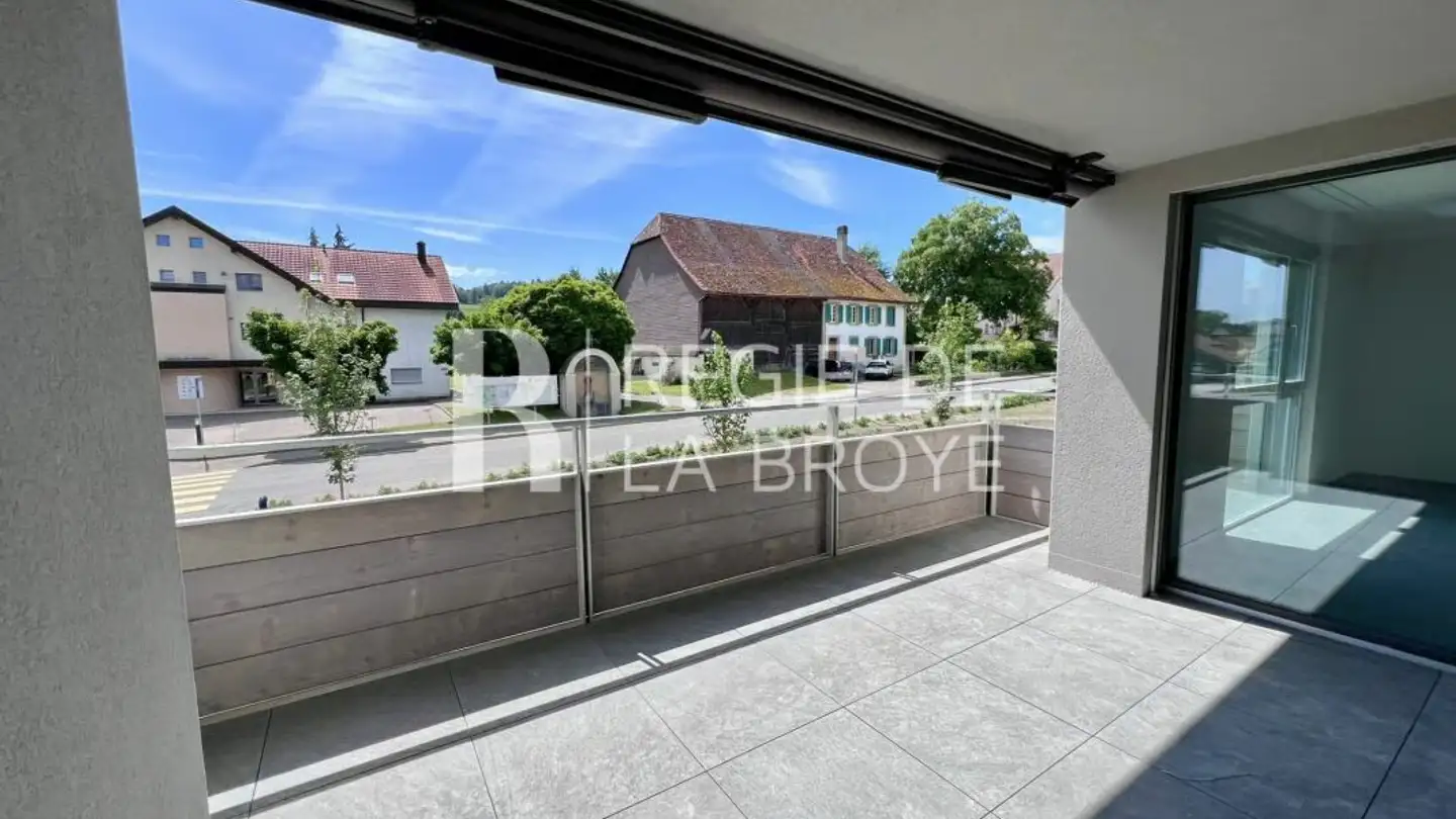Apartment for rent - Chemin De La Place De Sports 1, 1773 Léchelles - Photo 2
