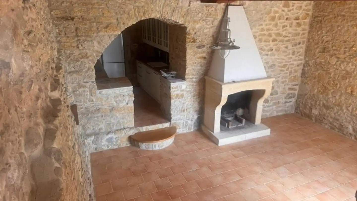 Appartement à louer - Grand-Rue, 2035 Corcelles NE