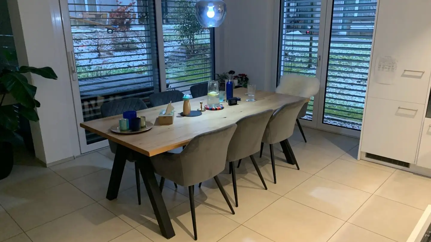 Stepped apartment for rent - Schulhausstrasse 25a, 8618 Oetwil am See