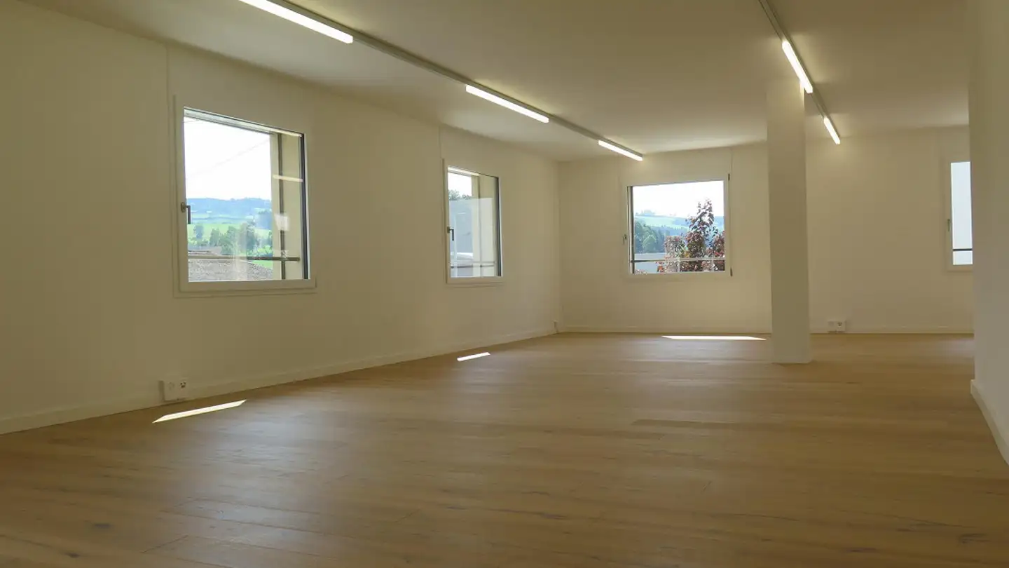 Bureau à louer - Sempachstrasse 3, 6203 Sempach Station - Photo 2