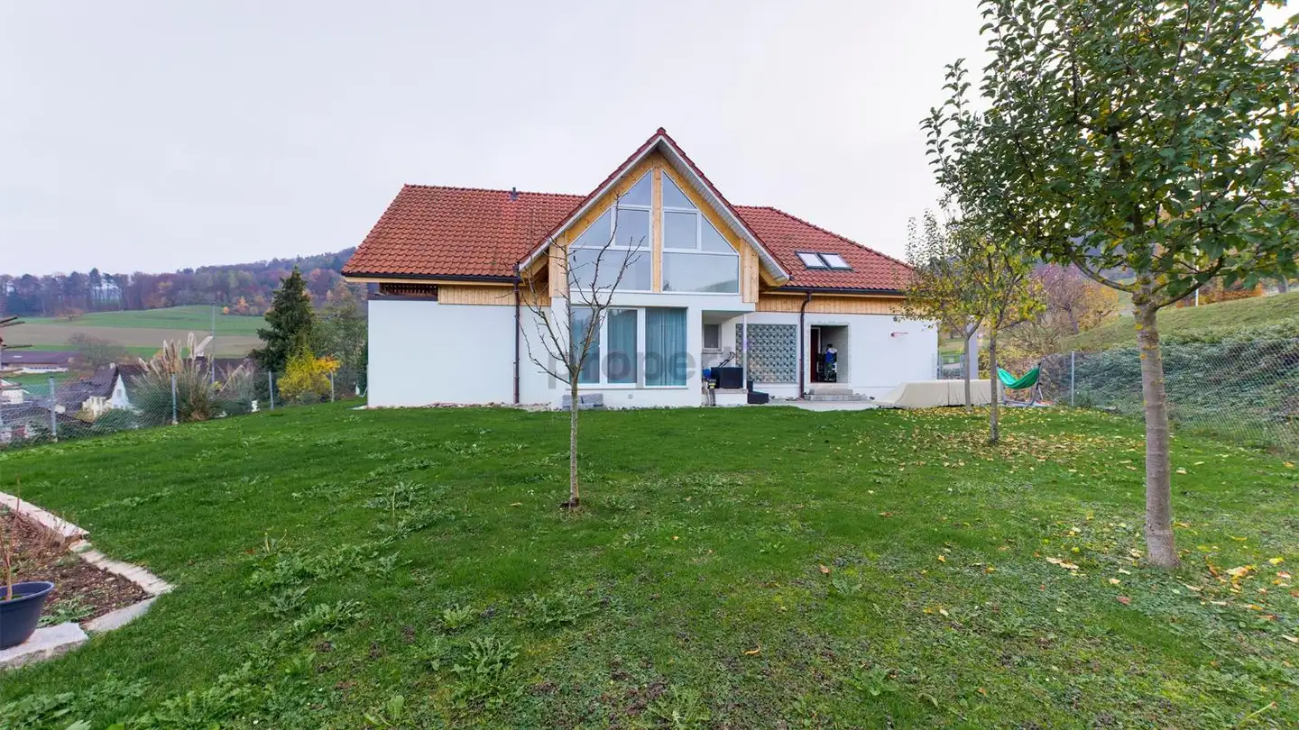 Dachgeschosswohnung kaufen - 8187 Weiach