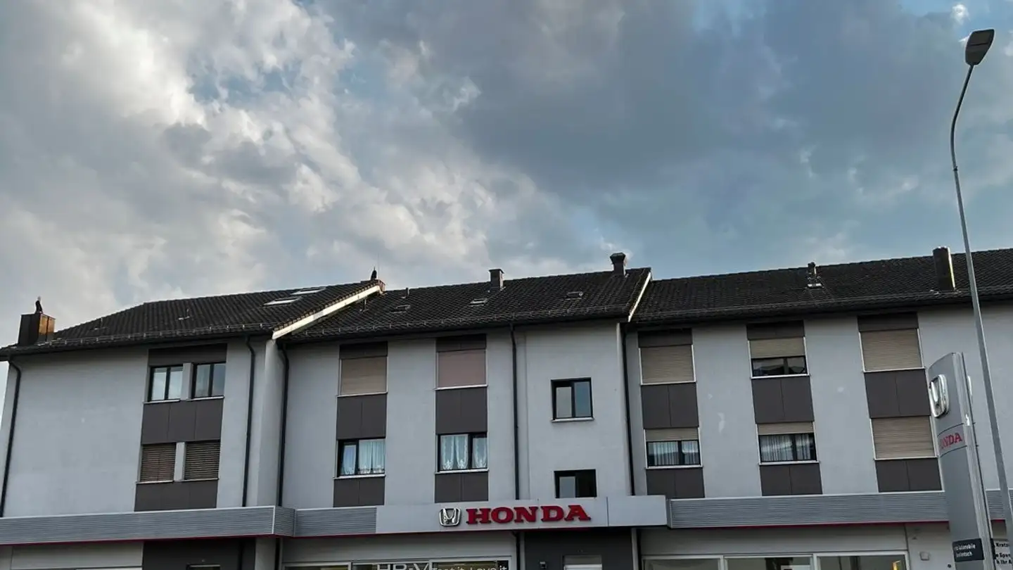 Single garage for rent - Untere Dorfstrasse 69, 8957 Spreitenbach