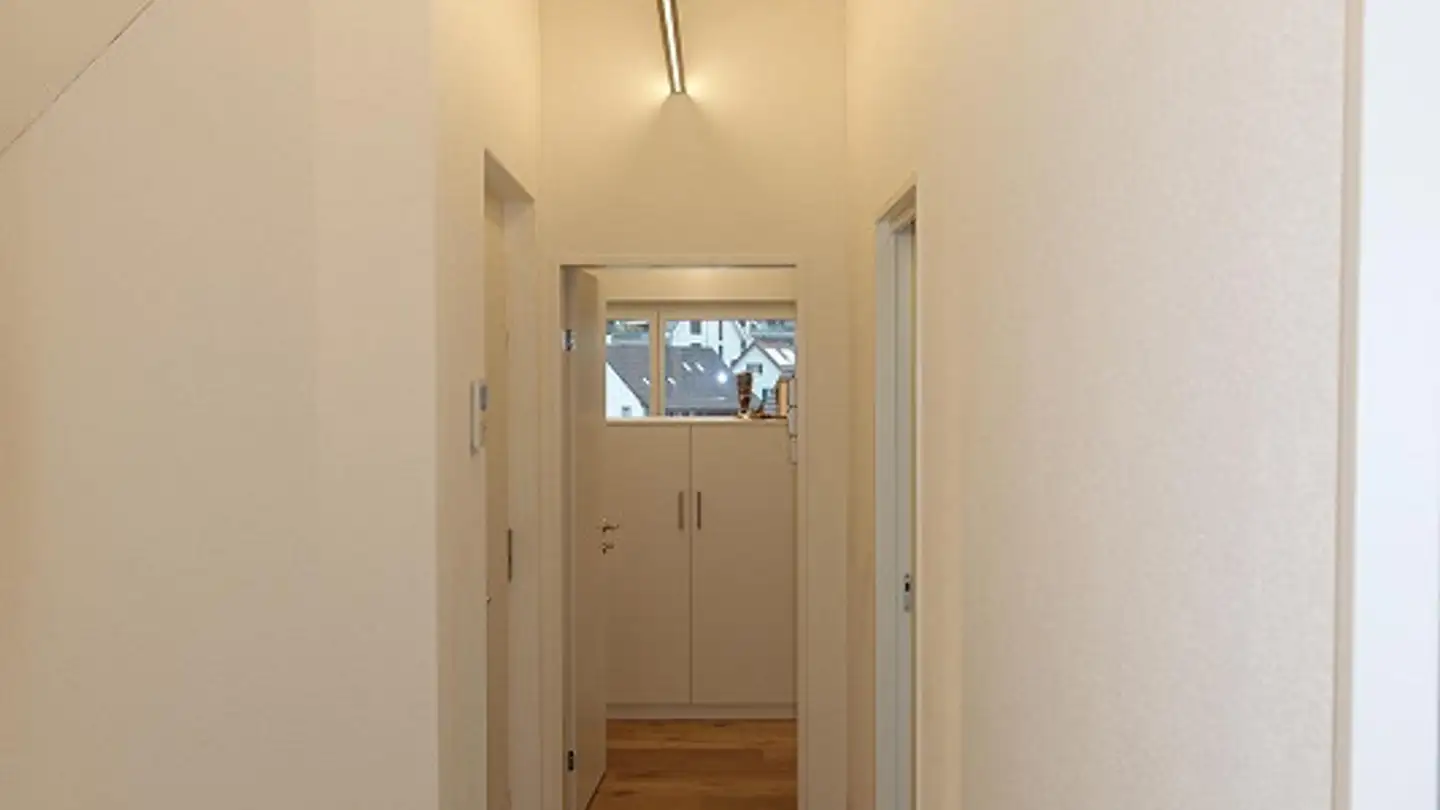 Wohnung mieten - Alte Bergstrasse 2, 8604 Volketswil - Foto 3
