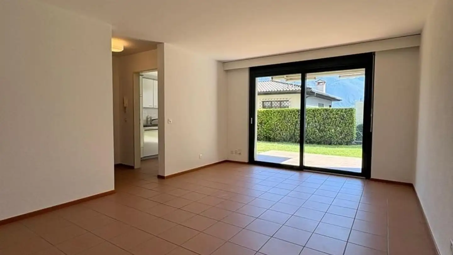 Apartment for rent - Vicolo Fontile 7, 6648 Minusio - Photo 2