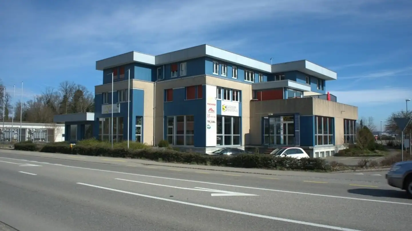 Bürofläche mieten - Aarwangenstrasse 98, 4900 Langenthal
