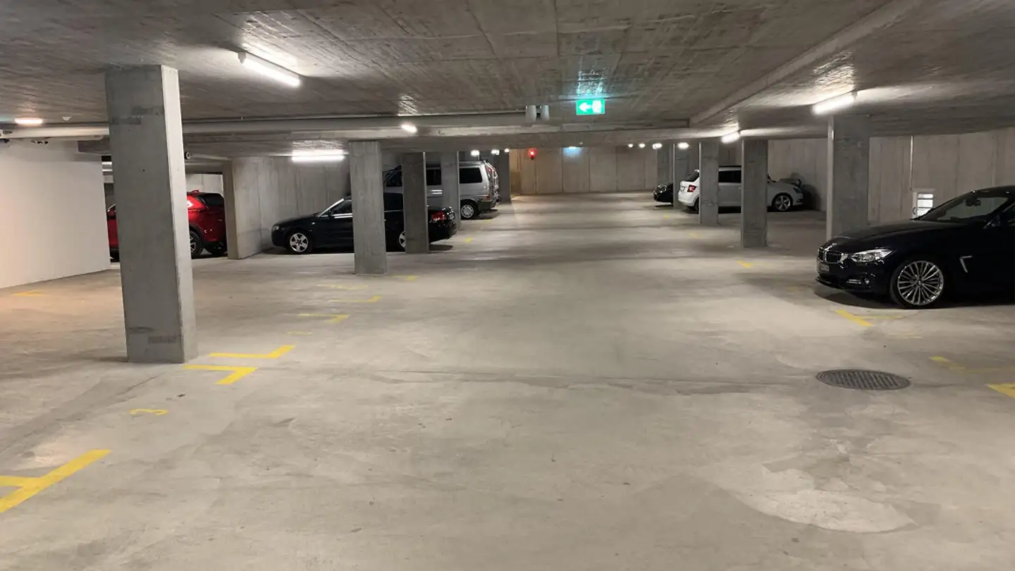 Underground parking space for rent - Carmennaweg 7, 7000 Chur - Photo 2