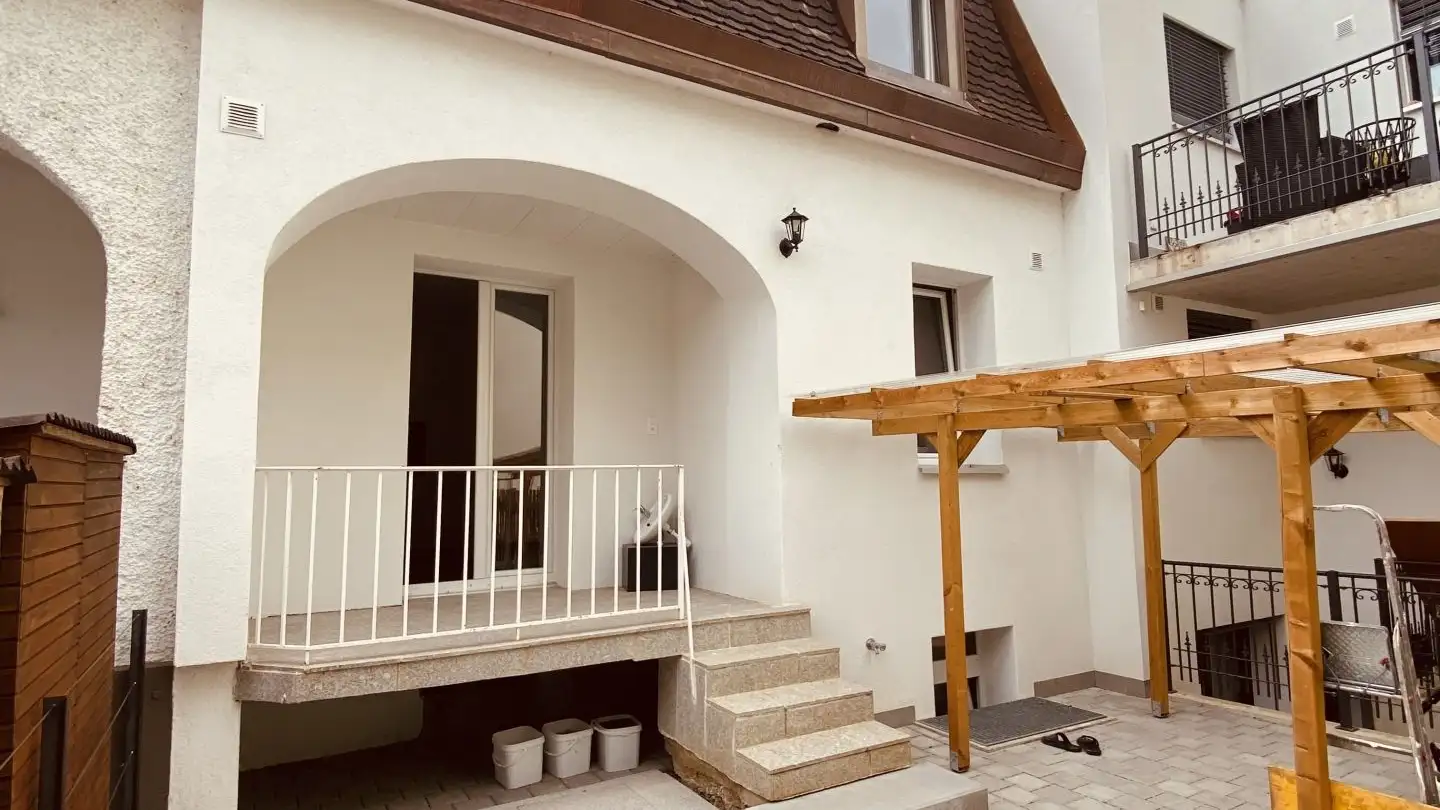 Maison en terrasse à louer - Frenkendörferstrasse, 4410 Liestal - Photo 2