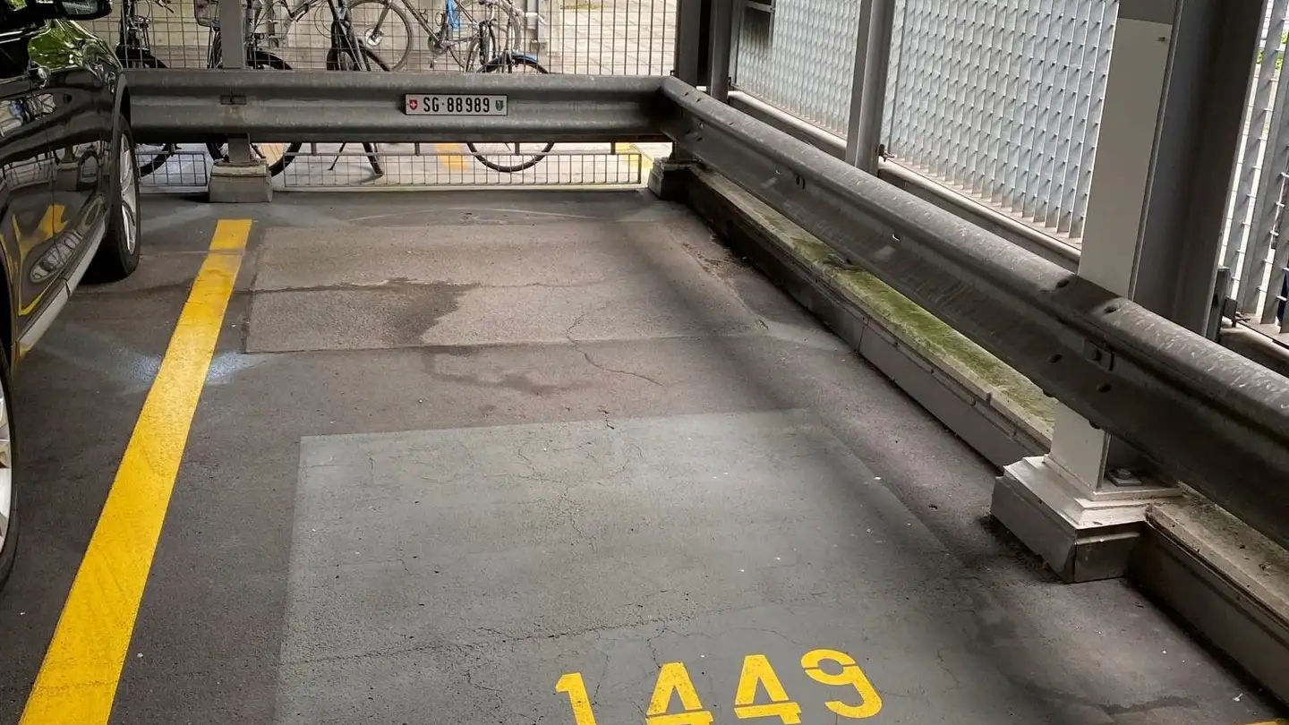 Parcheggio sotterraneo in affitto - Frohburgstrasse 2, 6005 Luzern