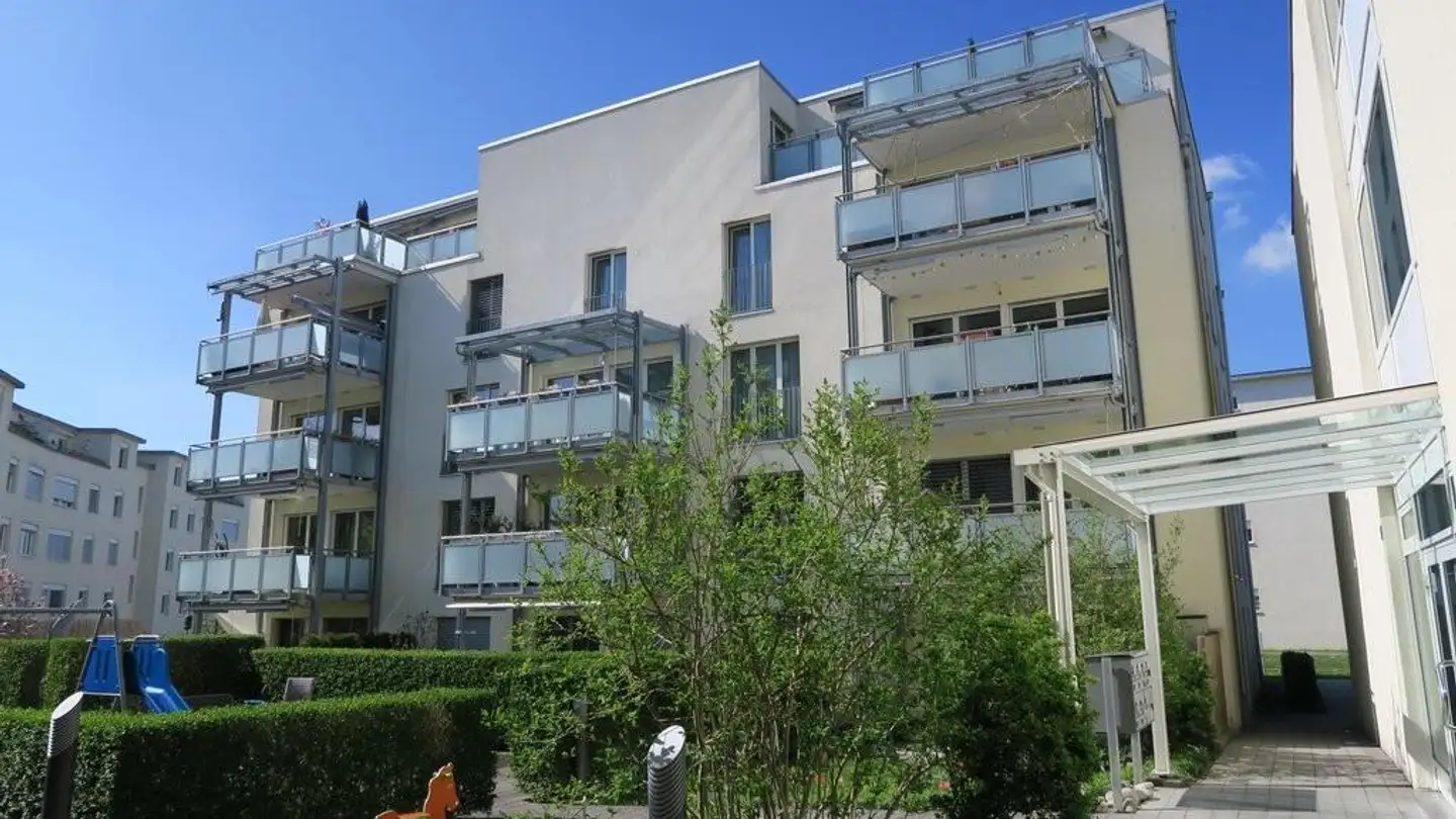 Tiefgaragenstellplatz mieten - Grüntalstrasse, 8405 Winterthur