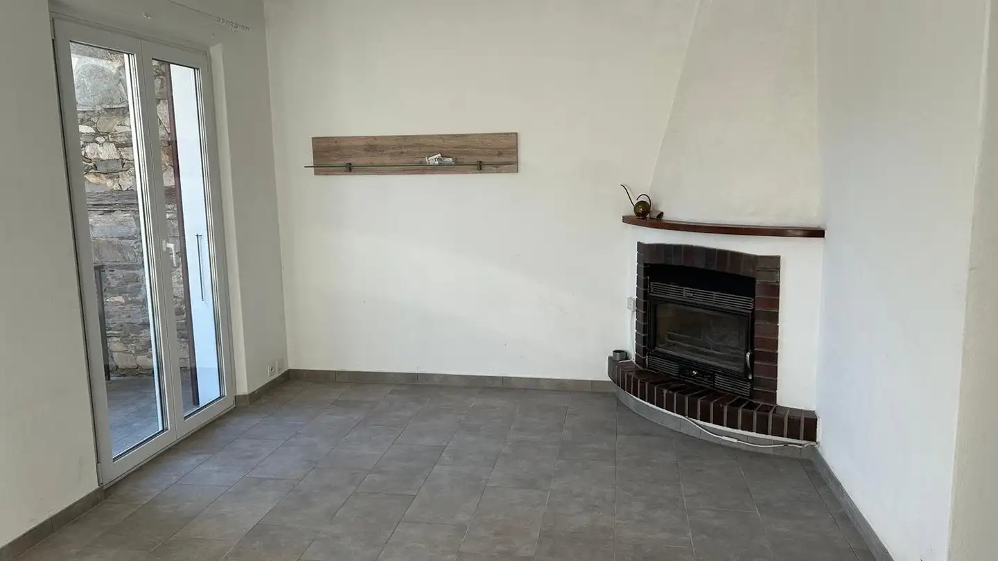 Appartement à louer - Canedo, 6809 Medeglia