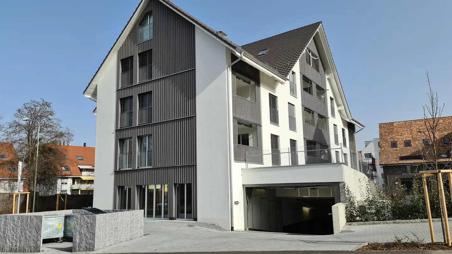 Place de parking souterraine à louer - Grundacherstrasse 1, 8108 Dällikon