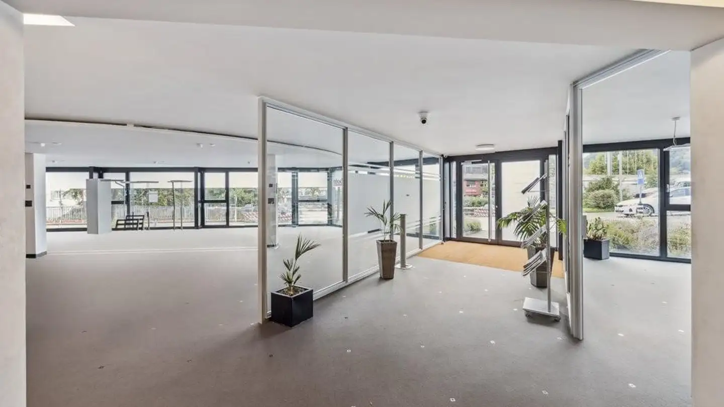 Commerciale in affitto - Grubenstrasse 1, 3123 Belp - Foto 2