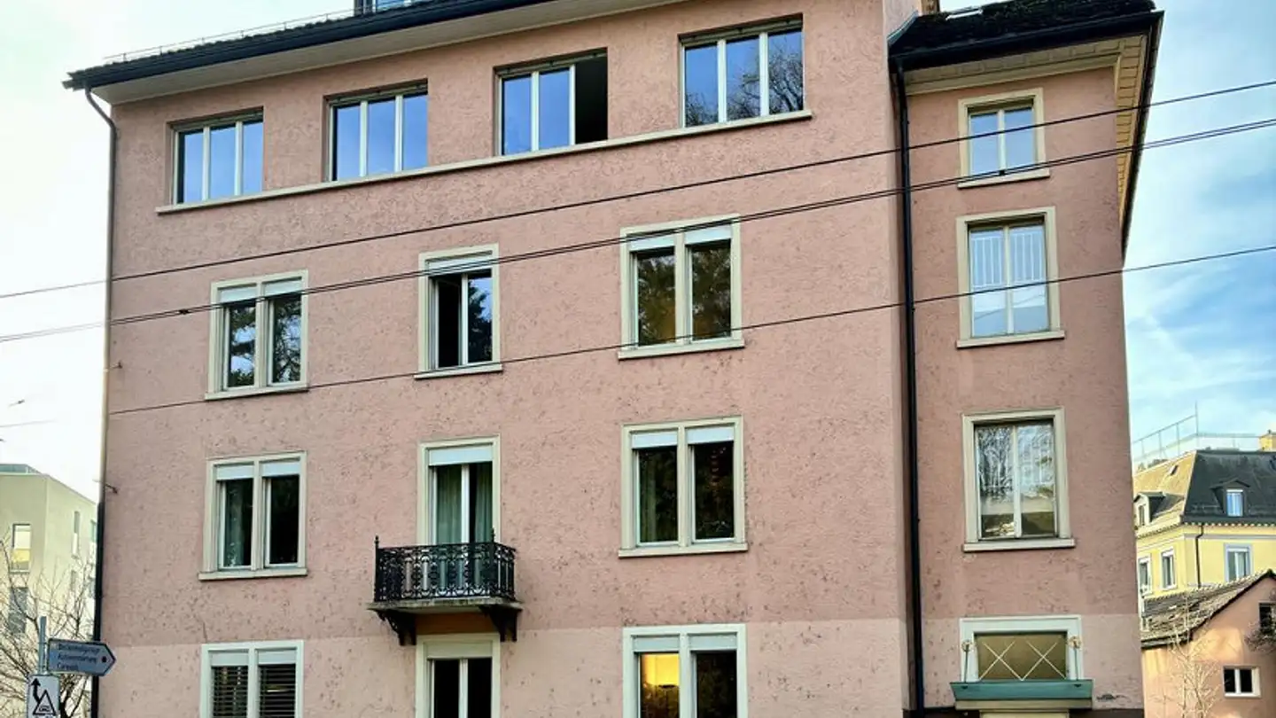 Outdoor parking space for rent - Stampfenbachstrasse 123, 8006 Zürich