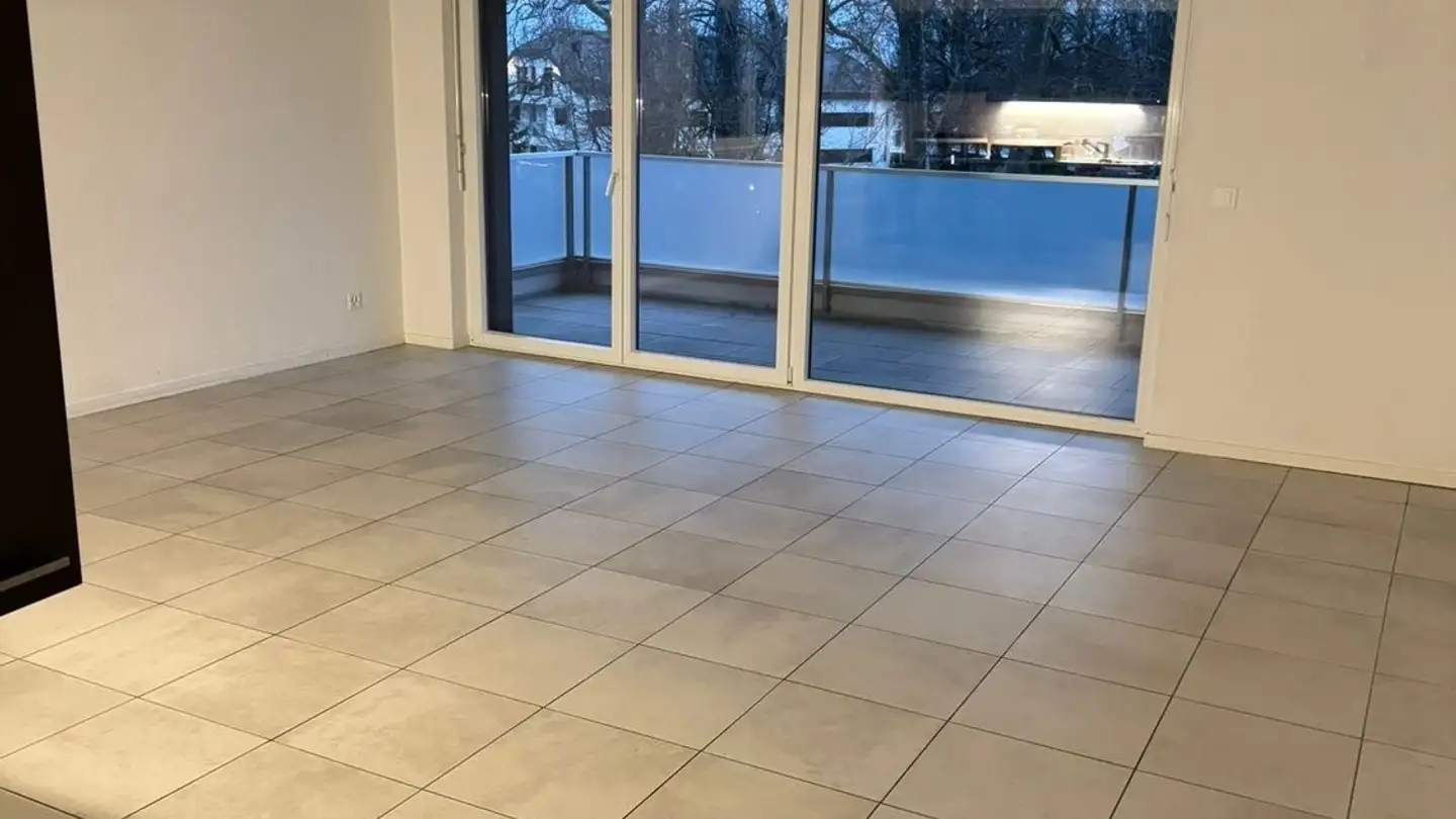 Appartement à louer - Avenue De La Gare 19f, 1180 Rolle