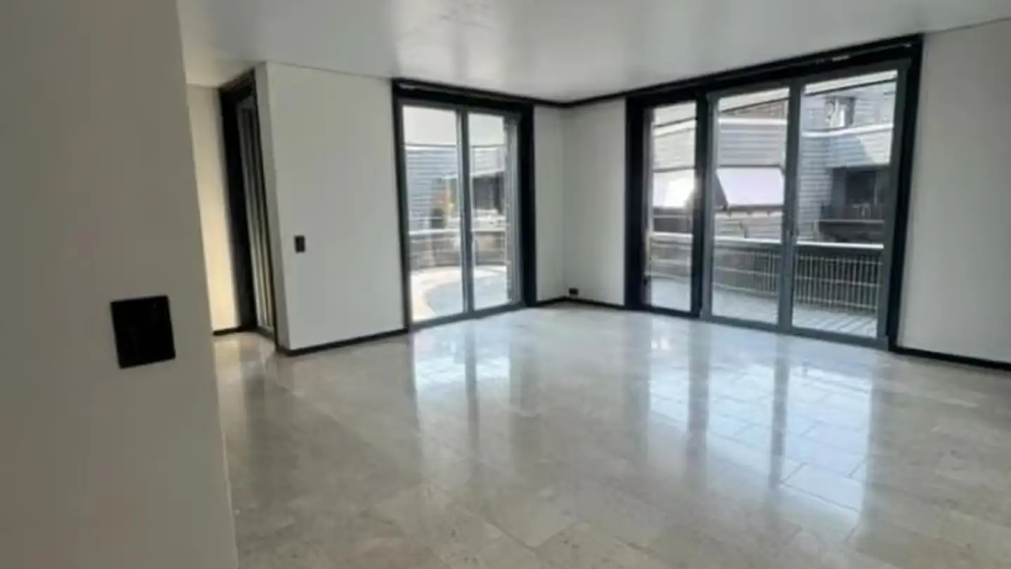 Apartment for rent - Alte Landstrasse, 8302 Kloten - Photo 4